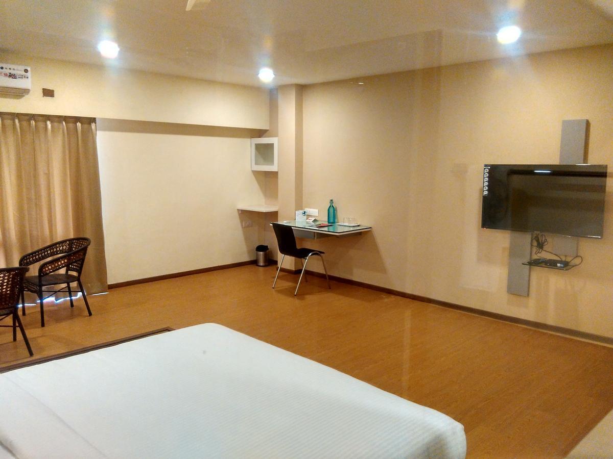 Villa Park Mysore Buitenkant foto